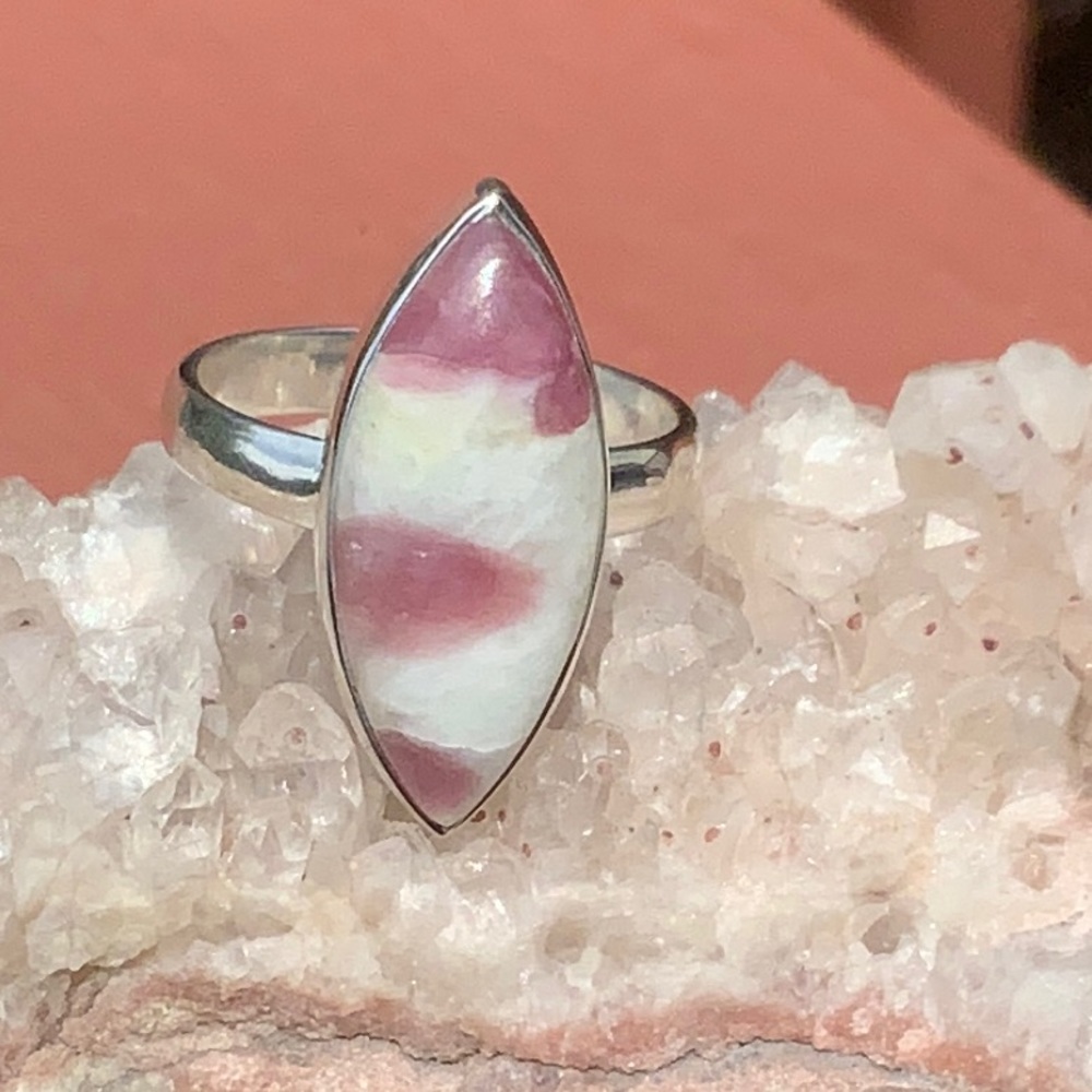 BOUTIQUE PINK TOURMALINE IN QUARTZ 925 SILVER RING